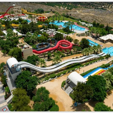 Apartment Fyrogenis Cozy Family Friendly House In